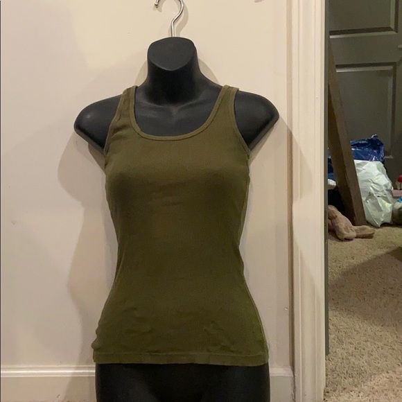 Tank top - Picture 1 of 1